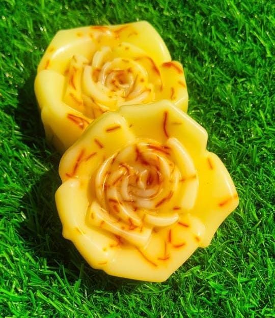 Saffron goatmik soap skin brightening