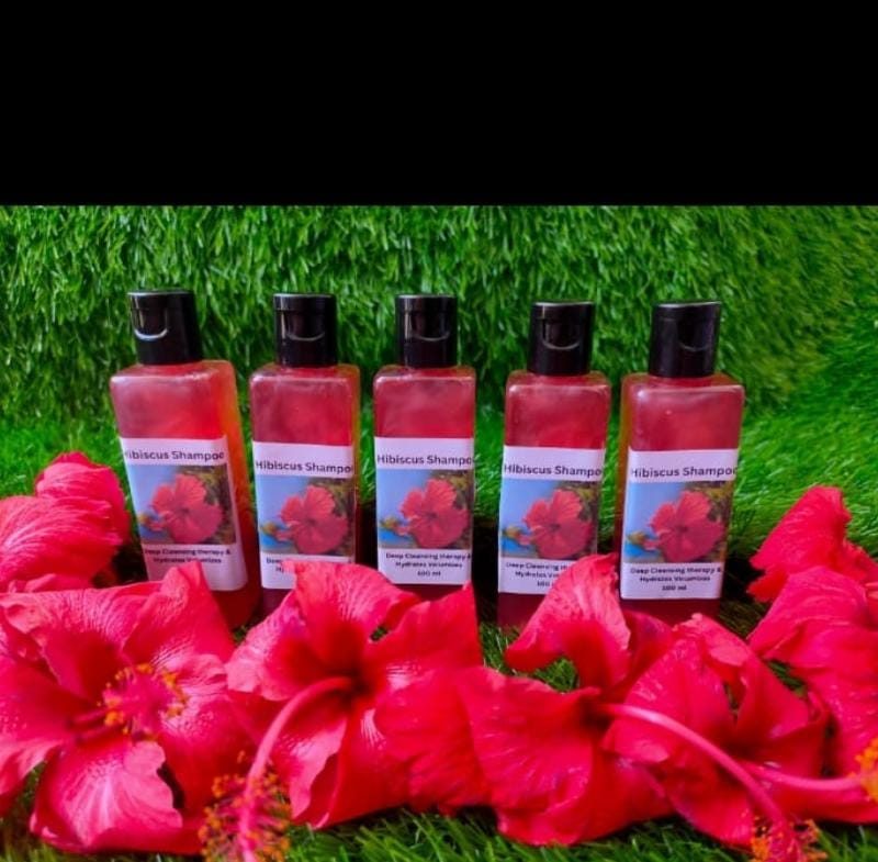 Mailu Hibiscus Shampoo - 120 ml